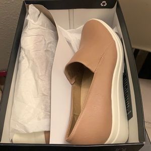 Naturalizer Women's Sandra Loafer